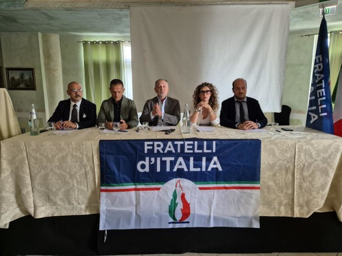 Campobasso, Fratelli D’Italia: “Chiediamo le dimissioni di Giovanni Varra. Traditi gli elettori”