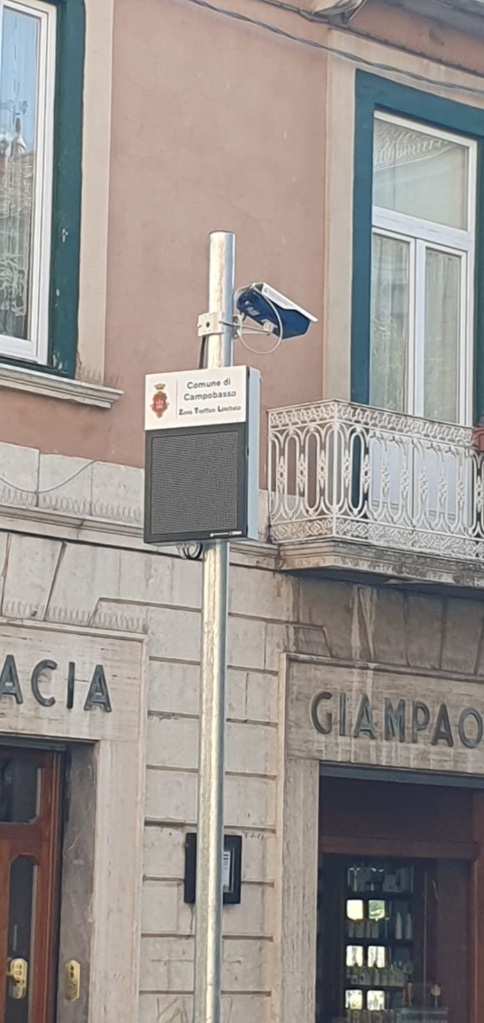 Ztl a Campobasso, iniziata l’installazione dei varchi elettronici nel centro storico