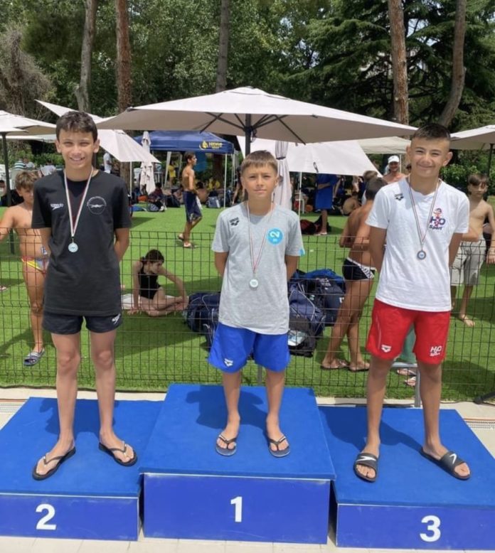 Nuoto, gli esordienti della M2 chiudono la stagione con titoli regionali e grandi soddisfazioni.