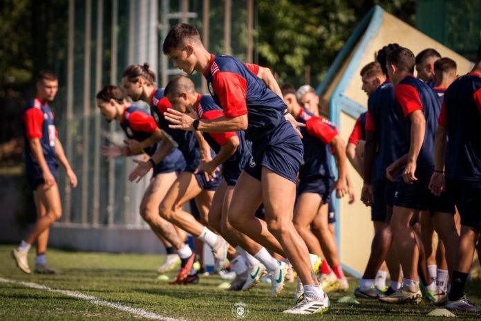 Calcio, Lega Pro: Campobasso in campo questa sera, abbonamenti, obiettivo 2500 tessere. Isernia: procedono a rilento i lavori al Lancellotta