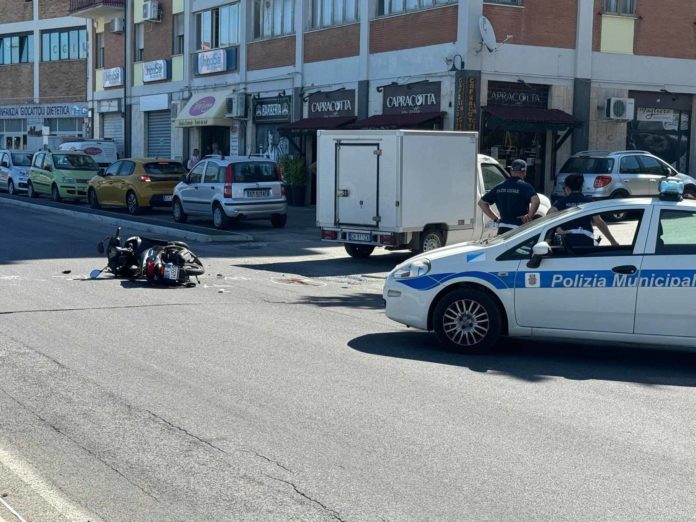 Incidente in via IV novembre a Campobasso: ferito motociclista