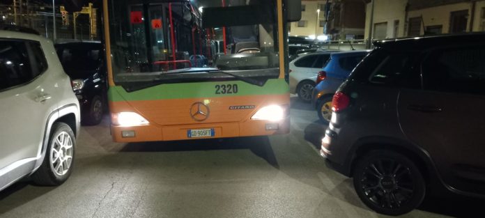 Termoli, dilaga sosta selvaggia. E non mancano i furti