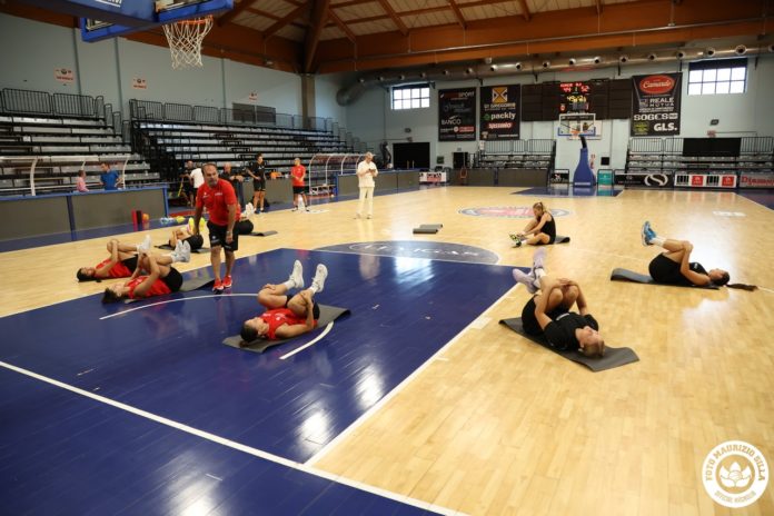 Basket, la Molisana Magnolia, prima settimana di grandi riscontri per i fiori d’acciaio. Le impressioni del coach campobassano Mimmo Sabatelli: «Soddisfatto per la grande attenzione del gruppo sul parquet»