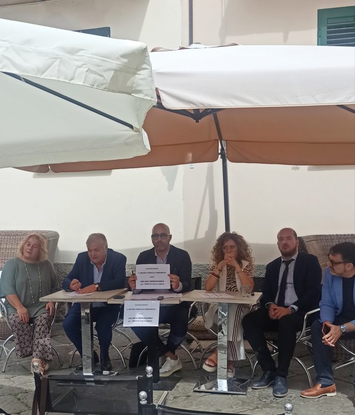 L’opposizione a Palazzo san Giorgio rilancia il centro storico: la sicurezza e la valorizzazione della sua storia sono temi prioritari