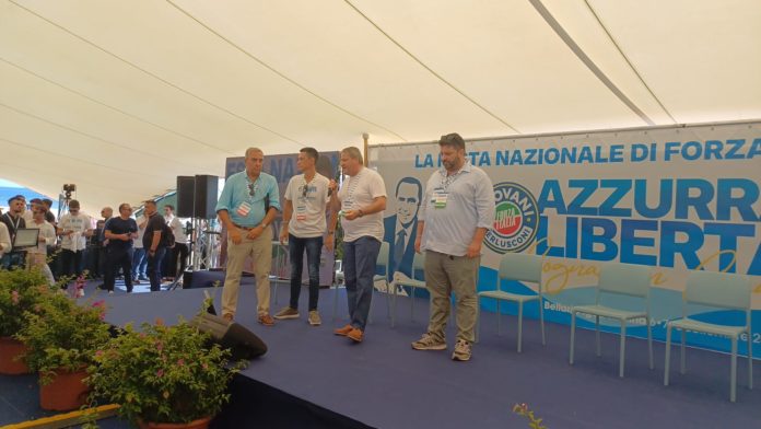 Roberti alla festa nazionale dei giovani di Forza Italia: “Recuperare posizioni in governance Stellantis, alla luce dei finanziamenti PNRR per Gigafactory a Termoli”