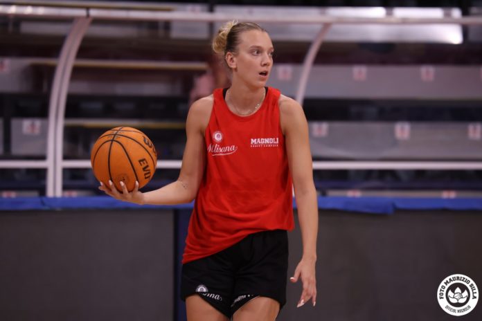 Basket, A1, la Molisana Magnolia: contro la Reyer Venezia pagata a caro prezzo la stanchezza. Nel secondo test consecutivo con le lagunari le rossoblù escono letteralmente fuori dalla contesa dopo l’intervallo lungo