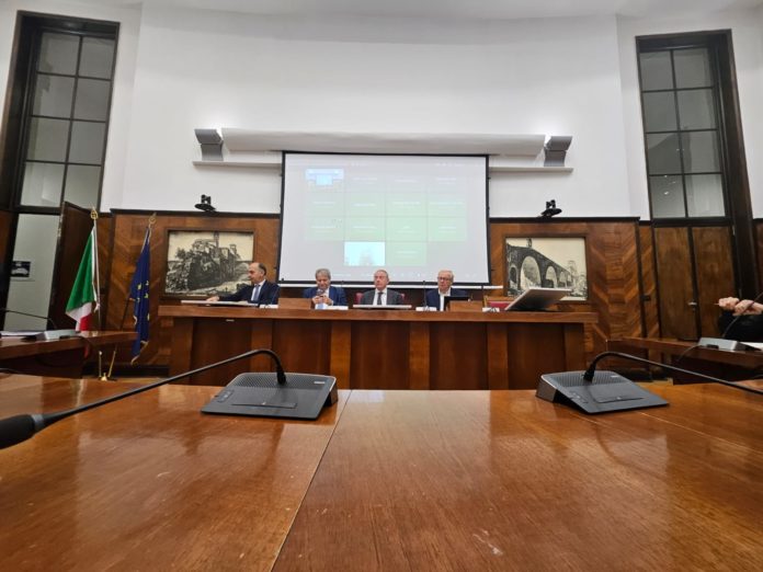 Gigafactory, i sindacati preparano la mobilitazione: “Mancano risposte certe”. E il governo svincola le risorse su altri investimenti