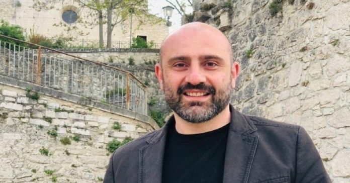 Praitano (M5S): “Il trasferimento degli alunni della D’ovidio a Selvapiana, unica scelta praticabile”