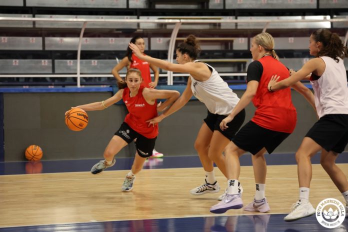 Basket, A1, la Molisana Magnolia, via ai test. Fiori d’acciaio a Penne contro il Roseto. Per le campobassane sfida alle Panthers di A2 (avvio alle 18). Quiñonez ancora out. Debutto ZiÄ™mborska