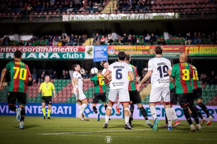 Calcio, Serie C, lupi verso la Spal, gli estensi sono capitanati dal molisano Mirko Antenucci
