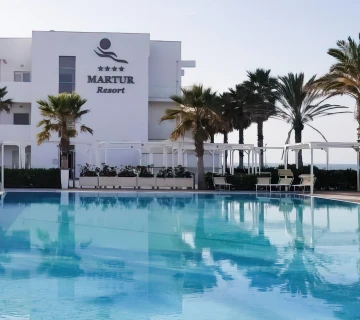 Offerta di lavoro. Receptionist presso il Martur Resort – Termoli