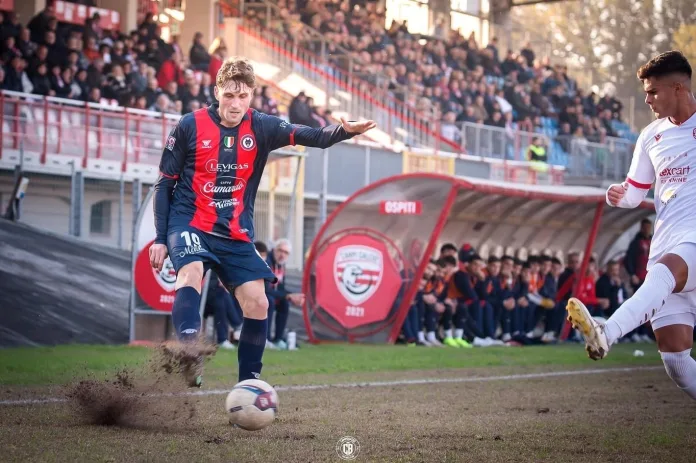 Calcio, Serie C, oggi parte la quindicesima giornata. Campobasso spettatore. Serie D: Pergolizzi non è più l’allenatore della Reggina