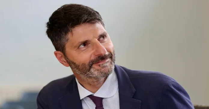 Gravina (M5S): “Sbagliati i dazi sul settore automotive. Preoccupazione per Stellantis”