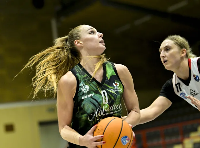 Basket, A1, la Molisana Magnolia sconfitta in casa del Geas. Non bastano la ‘doppia doppia’ di Kunaiyi (23 punti e 10 rimbalzi) e lo score di 13 di Madera: rossoblù beffate