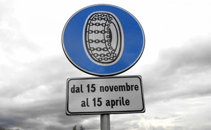 Catene a bordo, dal 15 novembre scatta l’obbligo: tutte le informazioni utili catene a bordo