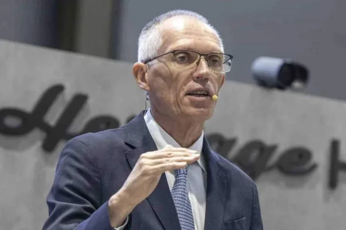 Stellantis, Carlos Tavares si è dimesso