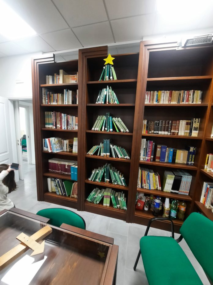 A Capracotta l’albero di Natale della cultura: “Un bel regalo per la comunità”