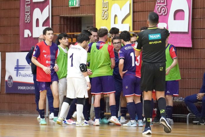 Futsal, esordio per Scarpitti a Benevemto. Cus Molise: domani al Palaunmimol arriva la Roma C5