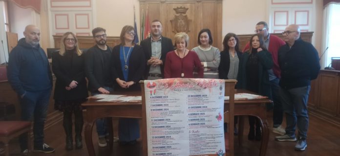 Festività natalizie a Campobasso: Palazzo san Giorgio presenta il cartellone. Il 23 dicembre “Neri per Caso” al teatro Savoia