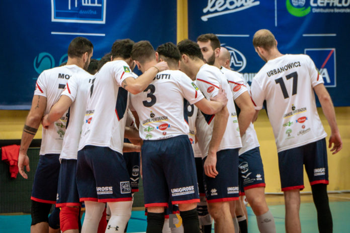 Volley, A3, EnergyTime Spike Devils, prova d’autore contro Gioia I rossoblù portano a casa un punto, ma spaventano i pugliesi