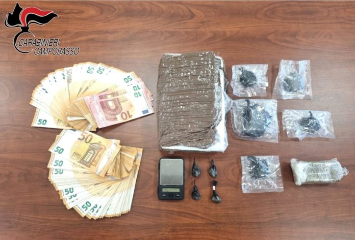 In casa oltre un chilo di cocaina, arrestato pusher a Termoli