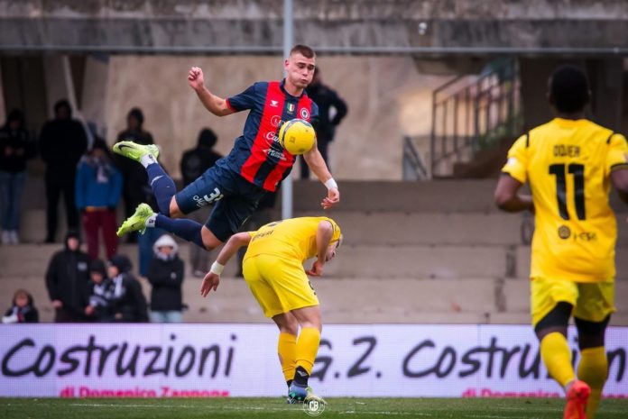 Calcio, Serie C, Campobasso: il pubblico chiama, i lupi devono rispondere. Domenica a Sassari attesa una prova di carattere