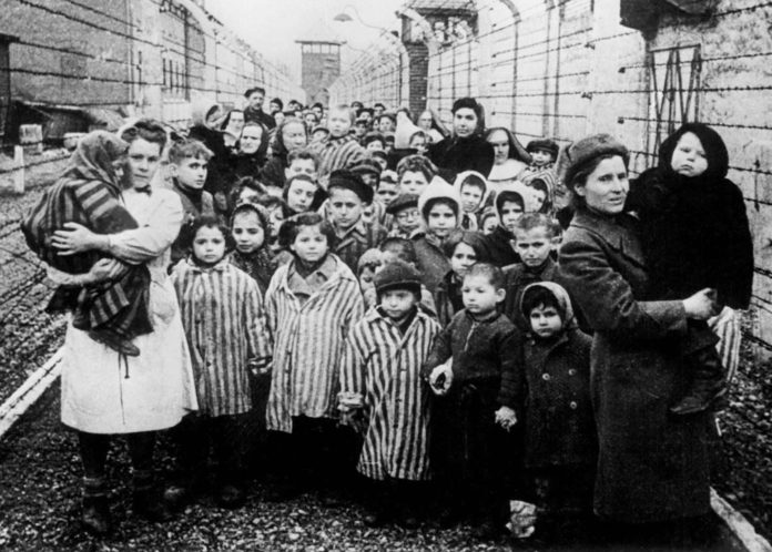 Giornata della Memoria, mostra fotografica al Circolo Sannitico di Campobasso