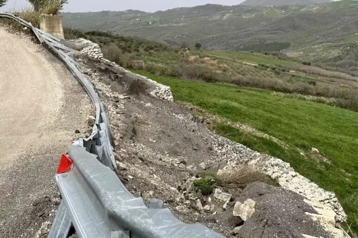 Vanno avanti i lavori sulla strada Provinciale 173 a Lupara