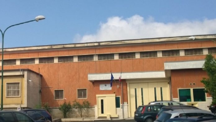 Isernia, aggredito in carcere un agente della polizia penitenziaria isernia carcere