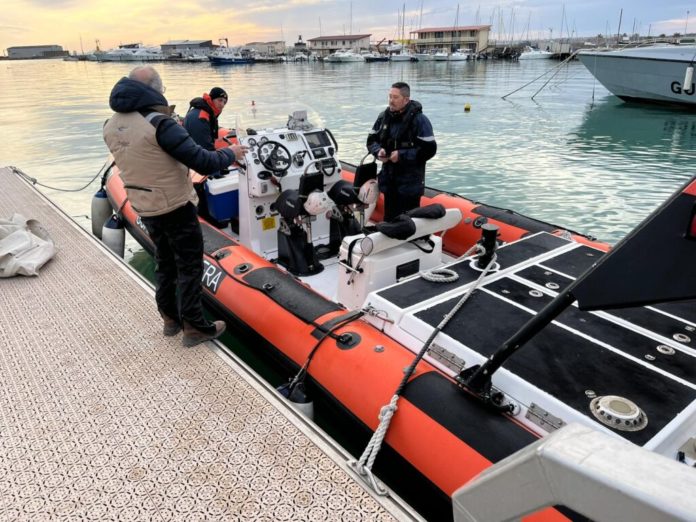 Incendio su piattaforma in mare, ecco i prelievi dell’Arpa Molise