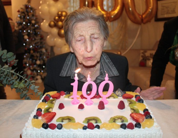 Campobasso: contrada Camposarcone in festa per i 100 anni di Pasqualina Colangelo