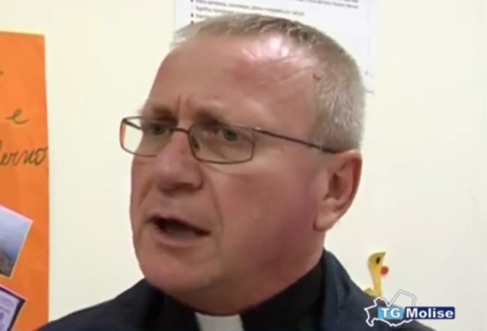 Morto don Marino Genova, il parroco che aveva abusato di una ragazzina