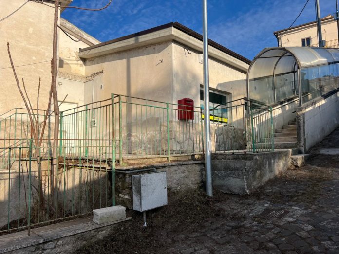 Riapre l’ufficio postale di Sant’Angelo in Grotte: “Un raggio di speranza per la comunità” ufficio postale sant'angelo in grotte