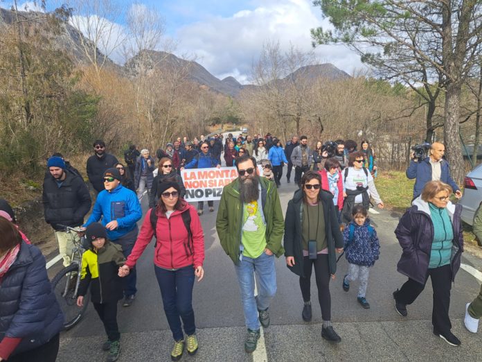 Pizzone 2, il coordinamento per il no all’opera aderisce a La montagna non si arrende pizzone 2 montagna