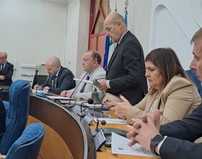 Debito sanitario e Piano sociale. Temi caldi in arrivo al prossimo Consiglio regionale