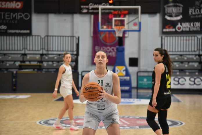 Basket, Serie B, la Molisana Magnolia sconfitta in casa dal Trani. Match sul filo dell’equilibrio risolto nel finale dal team pugliese