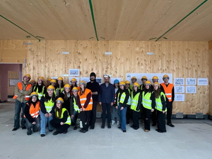 Venafro, a via Maiella la scuola… fa scuola! venafro