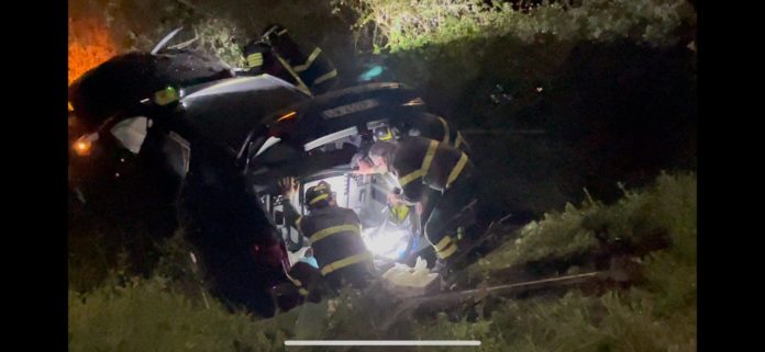 Venafro: schianto tra due auto, una vola giù dal ponte e finisce nel Rava rava venafro