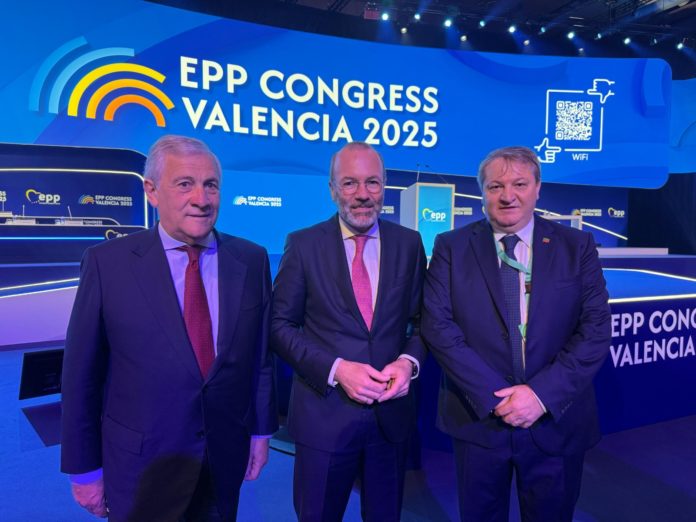 Il Presidente della Regione Roberti all’assemblea del Partito Popolare Europeo