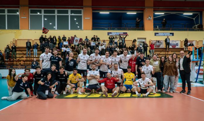 Volley, A3, Play out, EnergyTime Spike Devils Campobasso, è qui la festa. I rossoblù superano Napoli per il terzo exploit consecutivo
