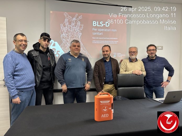 Ordine dei Giornalisti, primo corso sull’utilizzo del defibrillatore