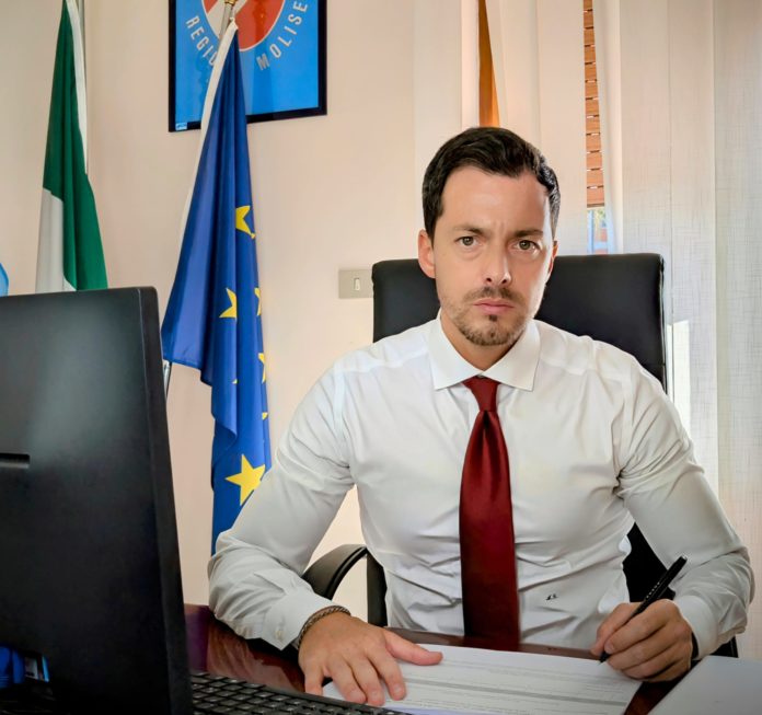 Ospedale Agnone, Greco: “Presa in giro con contratti a termine”