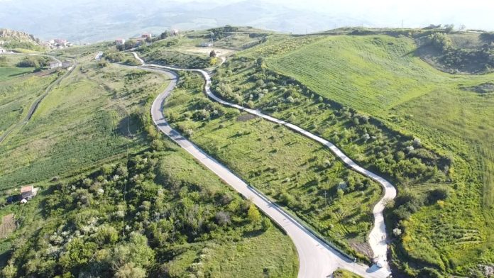 Il Comune di Pietracatella investe sulla mobilità sostenibile con un nuovo percorso ciclo-pedonale. Soddisfatta l’Amministrazione comunale del Sindaco Tomassone