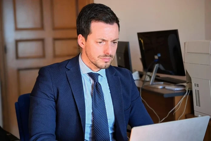 Sanità, Greco contro il Piano Operativo: “Sanità pubblica molisana è sotto attacco”