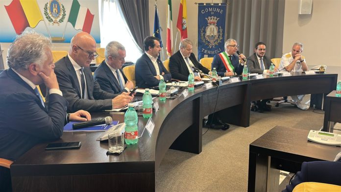 Firmato protocollo nodo ferroviario di Termoli, in città il vicepremier Salvini