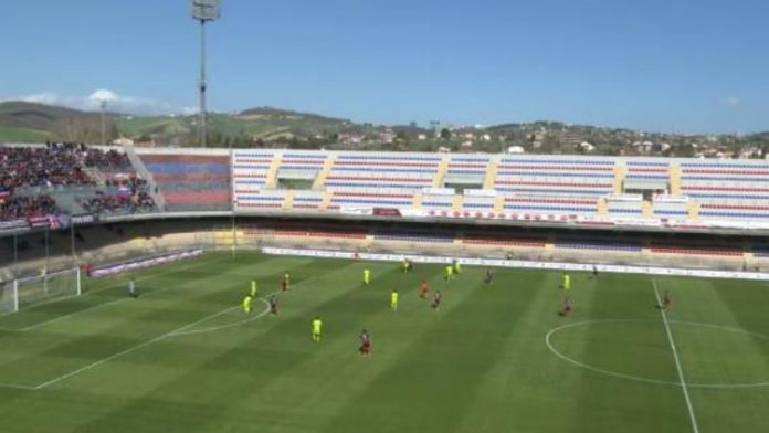 Calcio, Serie C, Campobasso, proseguono le opere per la licenza dello stadio. Serie B: play out a metà giugno