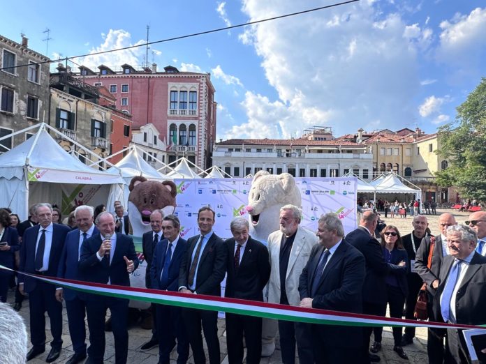Il Presidente Roberti a Venezia per il festival “L’Italia delle Regioni”