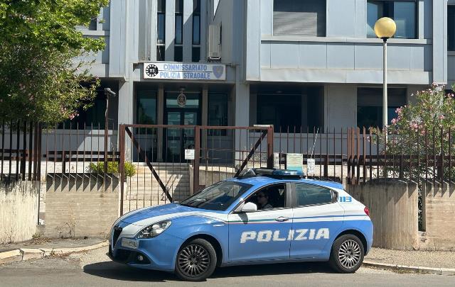 Scoperta centrale dello spaccio in un garage del quartiere Cep a Campobasso, un arresto e due denunce
