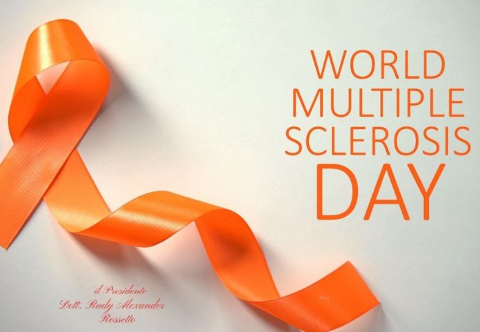 Giornata mondiale della sclerosi multipla: Comune di Termoli illuminato di rosso