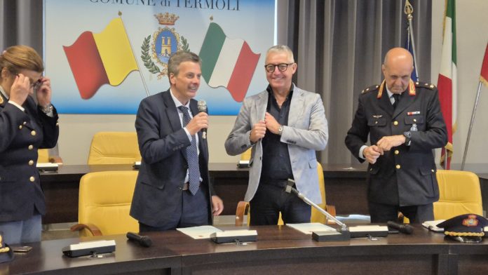 Videosorveglianza in diretta al commissariato: a Termoli firmato storico protocollo per più sicurezza